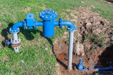 Su vanaları sayaç sayacı mavi filtre açık hava yakın çekim fotoğrafı