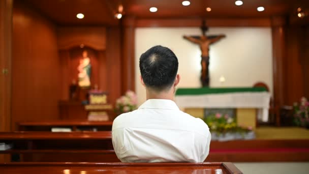 Hristiyan Adam Tanrı Dan Dua Ediyor Asyalı Adam Dua Ediyor — Stok video