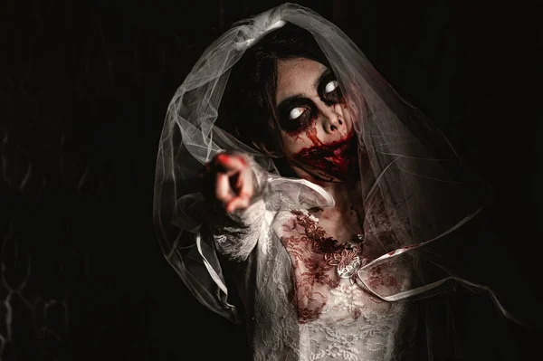 Halloween Festival Concept Asiatique Femme Maquillage Fantôme Visage Mariée Zombie — Photo