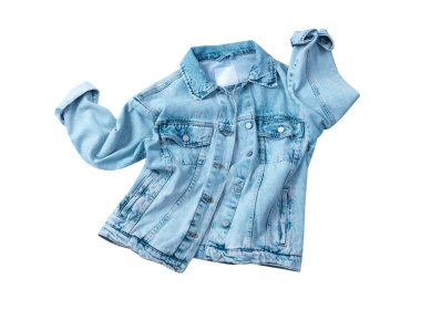 Mavi kot ceketli, beyaz, kot pantolonlu, buruşuk ceketli..