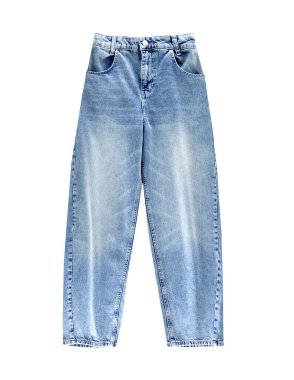 Kadın trend erkek rahat kot pantolon, kot pantolon kesimi. Kadın erkek modası. İtiraz ediyorum. Geniş bacak tasarım pantolonu..