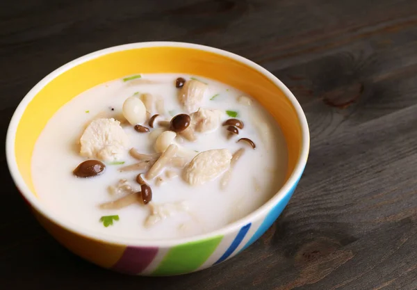Вкусное Тайское Блюдо Гай Курицы Галангала Молочном Супе Кокосового Молока — стоковое фото