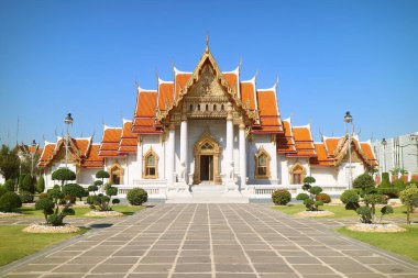 Wat Benchamabophit Dusitvanaram ya da Mermer Tapınak, Bangkok, Tayland 'daki Iconic Budist Tapınaklarından biri