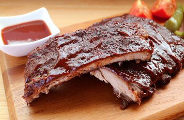 Izgara Sebzeli Baharatlı Izgara Domuz Pirzolası