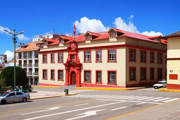 stock image Street Scene of Plaza de Armas Square with the Amazing Justice Palace in the City of Puno, Peru, South America