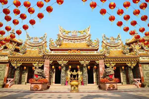 stock image Fantastic Sian Lo Tai Tian Kong Chinese Buddhist Temple with Lunar New Year Decoration