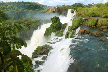 Arjantin tarafındaki Incredible Iguazu şelalesinin hava manzarası, Arjantin, Güney Amerika 'daki UNESCO Dünya Mirası Bölgesi