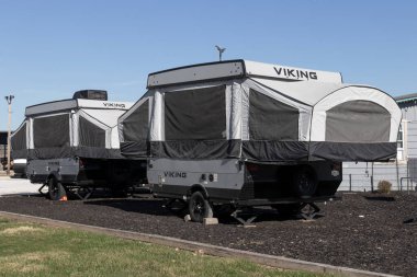 Lafayette - Circa November 2022: Viking Pop Up Campers by Coachmen RV. Viking offers the Pop Ups in Express, LS, Epic, and Legend models. clipart