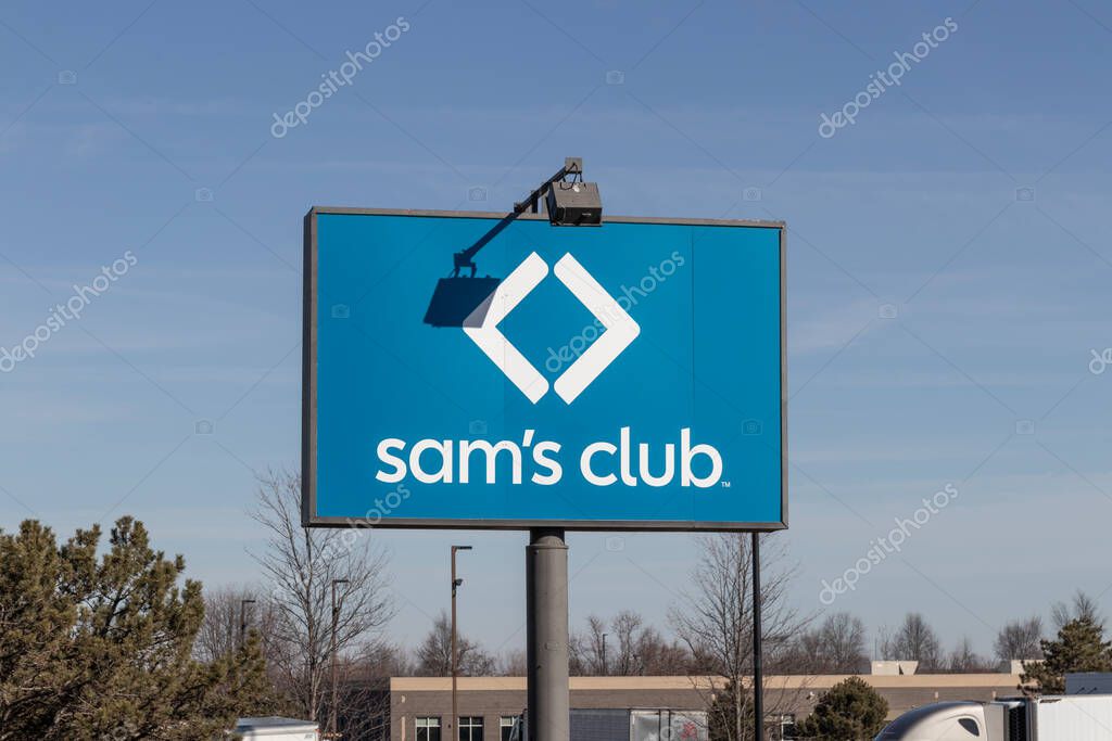 Greenwood - Circa February 2023: Sam's Club Warehouse. Sam's Club is a chain of membership only stores owned by Walmart.