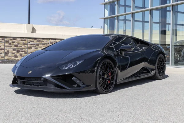 Indianapolis Sekitar Maret 2023 Pameran Lamborghini Huracan Sebuah Dealer Lamborghini — Stok Foto
