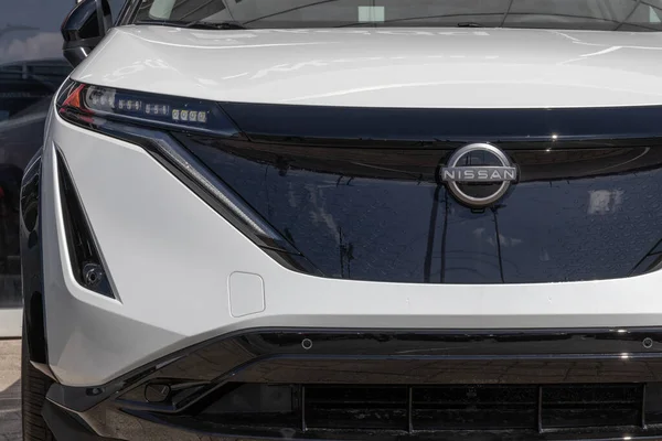 Indianapolis Cirka Mars 2023 Nissan Ariya Visas Hos Återförsäljare Nissan — Stockfoto