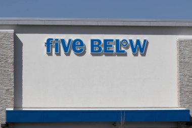 NoBlesville - 2023 Mart: 5 Perakende Dükkanı. 