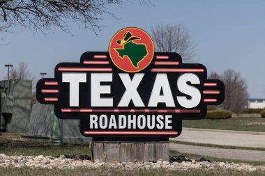 Fishers - Circa March 2023: Texas Roadhouse restaurant. Texas Roadhouse is a legendary steakhouse. clipart