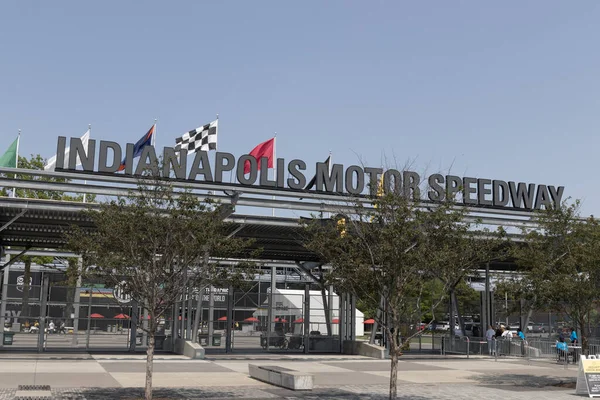 印第安纳波利斯 2023年5月23日 印第安纳波利斯高速公路一号入口 国际监测系统拥有Indy 500和Brickyard 是世界赛车之都 — 图库照片