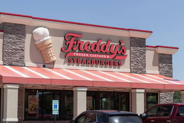 Champaign Sekitar Juni 2023 Freddy Frozen Custard Dan Restoran Steakburger — Stok Foto