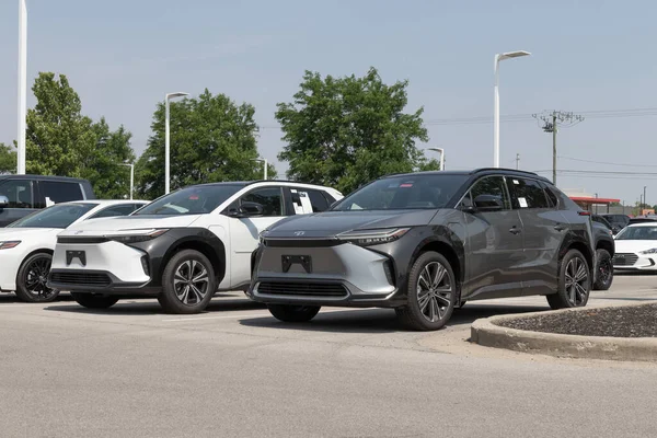 Avon Circa Juni 2023 Toyota Bz4X Electric Vehicle Display Dealership — Stok Foto
