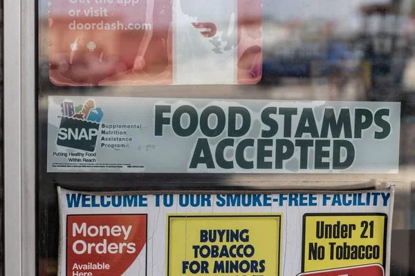 2023年7月10日 我们欢迎Snap福利标志 Snap Food Stamp Provide Nutrition Benefits Assist Disadvantaged — 图库照片