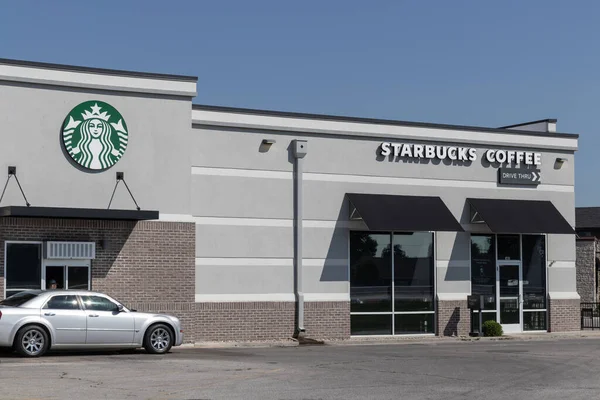 Kokomo Juli 2023 Starbucks Retail Coffee Store Elk Jaar Viert — Stockfoto