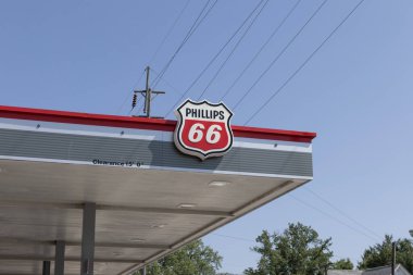 Galveston - 3 Ağustos 2023 Phillips 66 benzin istasyonu. Phillips 66 bir Amerikan enerji şirketi ve bağımsız bir petrol rafinerisidir..