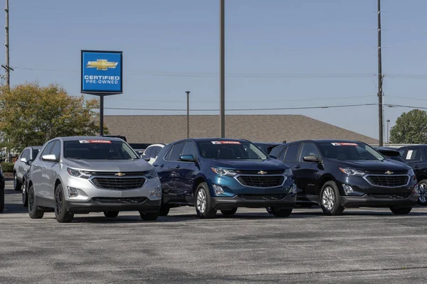 Avon Oktober 2023 Chevrolet Menggunakan Tampilan Mobil Dengan Masalah Pasokan — Stok Foto