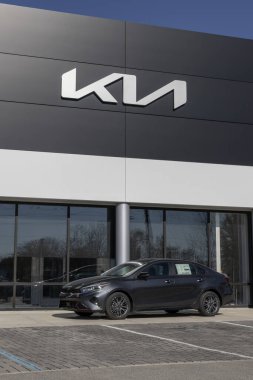 Indianapolis - 12 Kasım 2023 Kia Forte GT-Line sergisi. Kia Forte 'yi LX, LXS ve GT modellerinde sunar..