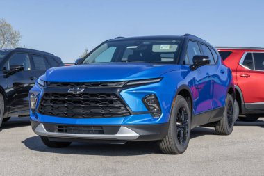 Indianapolis - 19 Kasım 2023 Chevrolet Blazer 3LT sergisi. Chevy ayrıca Blazer 'a 2LT ve RS modelleri sunuyor..