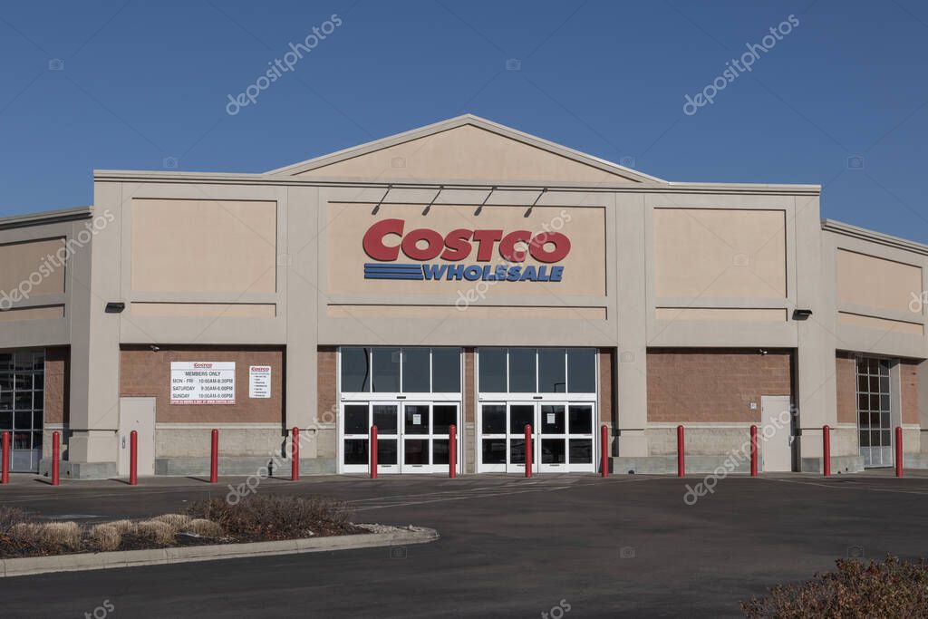 Cincinnati - November 23, 2023: Costco Wholesale Location. Costco Wholesale is a multi-billion dollar membership retailer.