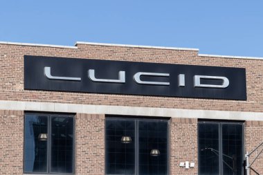 Chicago - 6 Nisan 2024: Lucid Motor Servis Merkezi. Lucid Motors lüks EV elektrikli araçlar üreticisi..