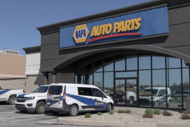 Indianapolis - 13 Nisan 2024 NAPA Oto Parça Mağazası. NAPA Oto Parçaları 'nın 6000' den fazla konumu ve NASCAR sponsoru var..