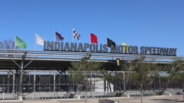 Indianápolis Abril 2024 Indianápolis Motor Speedway Gate One Entrance Ims — Vídeo de stock