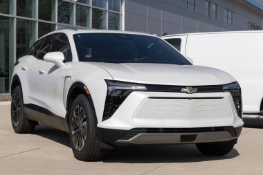 Indianapolis - 21 Nisan 2024: Chevrolet Blazer EV Electric SUV LT sergisi. Chevy, Blazer EV 'yi LT, RS ve SS modellerinde sunar. MY:2024