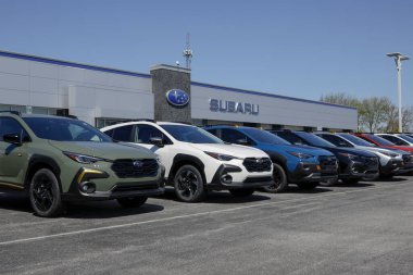 Lafayette - 25 Nisan 2024 Subaru SUV ve araba galerisi. Subaru Crosstrek, Forester, Impreza, Outback, WRX, Ascent ve Solterra modelleri sunar..