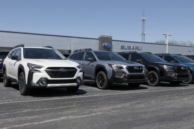 Lafayette - 25 Nisan 2024 Subaru SUV ve araba galerisi. Subaru Crosstrek, Forester, Impreza, Outback, WRX, Ascent ve Solterra modelleri sunar..