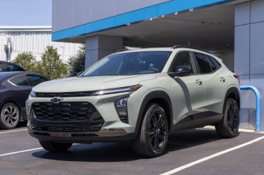 Lafayette - 11 Haziran 2024: Chevrolet Trax ACTIV bir galeride sergileniyor. Chevy, LS, 1RS, LT, 2RS ve ACTIV modellerinde Trax sunar. MY:2025