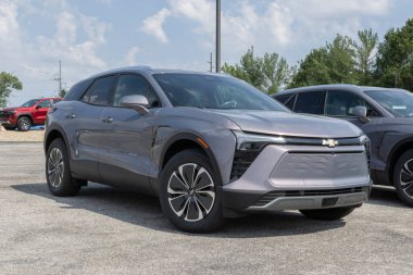 Avon - 16 Haziran 2024: Chevrolet Blazer Electric LT bir galeride sergileniyor. Chevy Blazer EV 'ye bir Ultium 85 kWsaat pil teklif ediyor. MY:2024