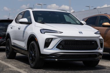 Balıkçılar - 7 Temmuz 2024: Buick Encore GX Spor Turnesi. Buick, Ecotec 1.3L Turboşarjlı motorla Encore 'u sunuyor. MY:2025