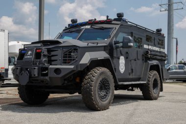 Balıkçılar - 4 Ağustos 2024: Indianapolis Büyükşehir Polis Departmanı Lenco BearCat G3 SWAT Truck ve Taktik Araç. IMPD 'nin amacı hayatı ve kamu güvenliğini korumak..