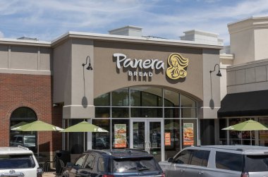 Batı Lafayette - 10 Ağustos 2024: Panera Ekmek Fırını Kafe. Panera, ücretsiz WiFi sunan hızlı gelişigüzel restoranlar zinciri..