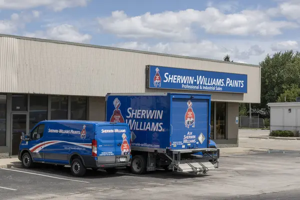 stock image Indianapolis - August 11, 2024: Sherwin-Williams retail paint and coating store. Sherwin Williams is listed on the NYSE as SHW.