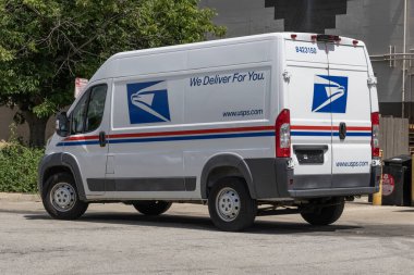 Batı Lafayette - 10 Ağustos 2024: USPS Posta Kamyonu. Postane posta dağıtımından sorumludur..