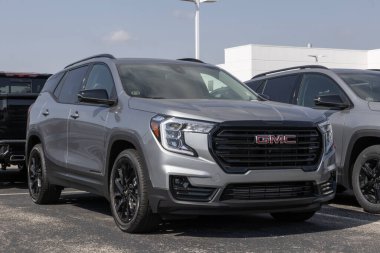 Balıkçılar - 6 Ekim 2024: GMC Arazi SLT SUV görüntüleme. GMC 1.5L Turboşarjlı 4 silindirli motorla Arazi 'yi sunuyor. MY:2024