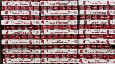 Indianapolis - 26 Kasım 2024 Campbell 's Cream of Mantar Çorbası sergisi. Kızarmış peynirli sandviçle Campbell 's Çorbası en rahatlatıcı yemektir..