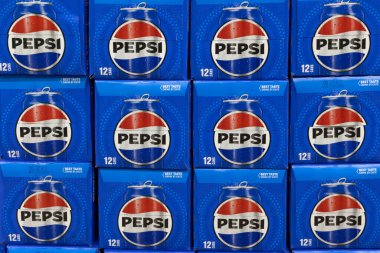 Indianapolis - 7 Ocak 2025 Pepsi karbonatlı içecek sergisi. Pepsi ve PepsiCo dünyanın en büyük soda ve meşrubat üreticileri arasındadır..
