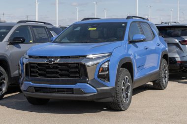 Indianapolis - 2 Mart 2025: Chevrolet Equinox ACTIV FWD sergisi. Chevy, Equinox 'a 1.5L Turboşarjlı motor sunuyor. MY:2025