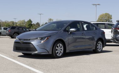 Noblesville - September 28, 2025: Toyota Corolla LE display at a dealership. Toyota offers the Corolla with a 2.0L 4-Cylinder engine. MY:2025