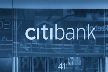 New York, ABD - 15 Mayıs 2019: New York 'ta Citibank işareti ve logosu. Yüksek kalite fotoğraf