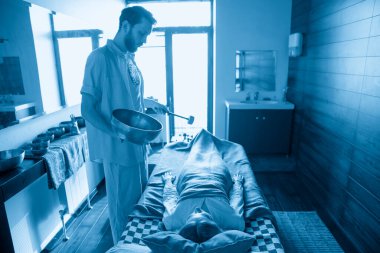 Tibet singing bowl ses terapisi