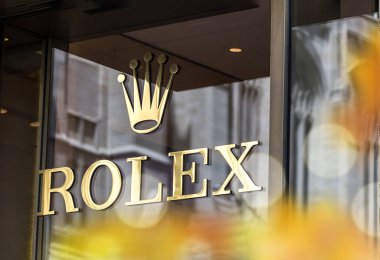 New York, ABD-15 Mayıs 2019:5. bulvar köşesinde Rolex Binası ve New York 'ta Midtown Manhattan 'da 53rd Street, ABD,