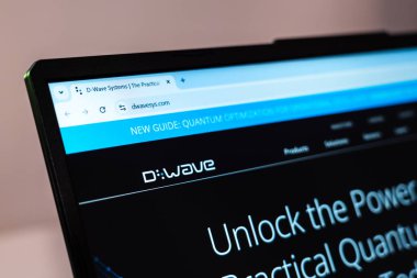 New York, ABD - 01 Ocak 2025: D-Wave kuantum hesaplama teknolojisi ana sayfası gelişmiş bilgisayar çözümleri için bir dizüstü ekranda görüntülendi