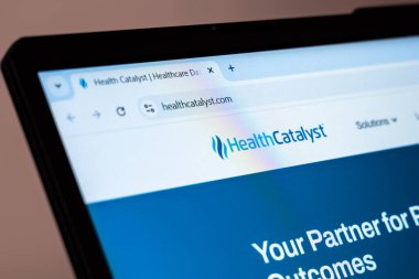 New York, ABD - 17 Ocak 2025: Sağlık Katalizörü web sitesi dizüstü bilgisayar ekranında sağlık analizleri ve veri çözümleri gösterildi